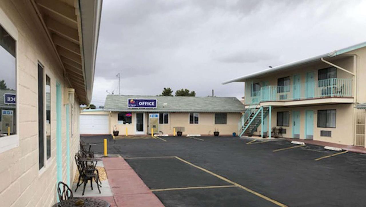 Howard Johnson By Wyndham Ridgecrest, Ca Luaran gambar