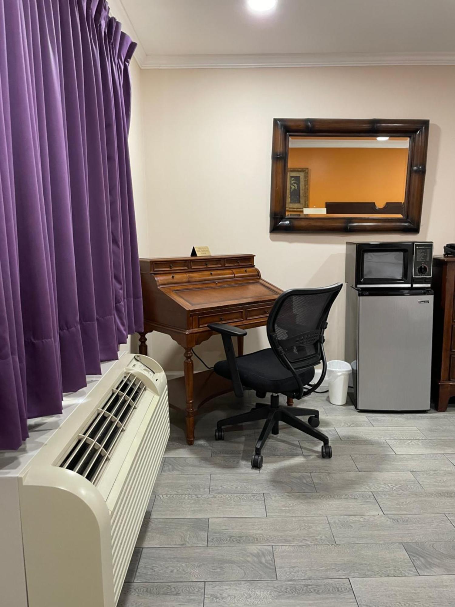 Howard Johnson By Wyndham Ridgecrest, Ca Luaran gambar