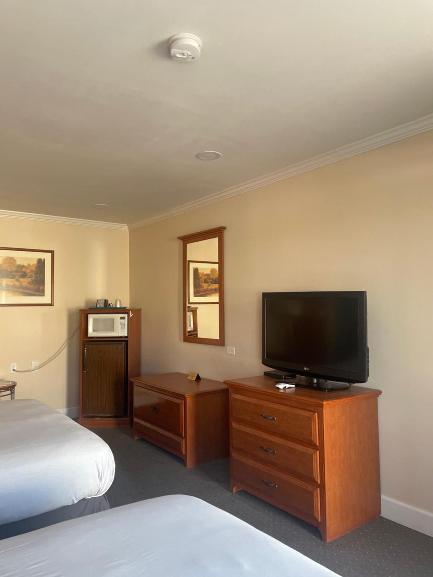 Howard Johnson By Wyndham Ridgecrest, Ca Luaran gambar